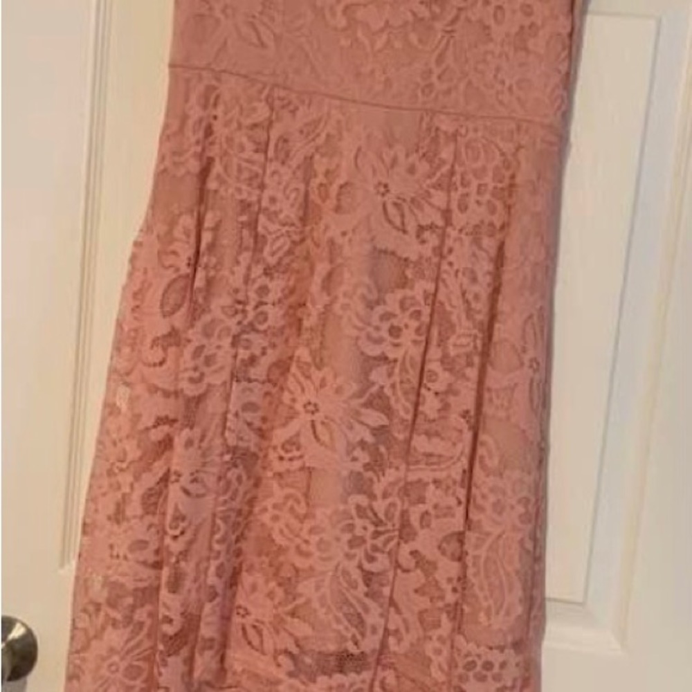 Muadress size L Peach/coral lace tapered sundress